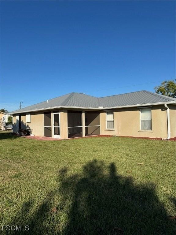 210 Plainfield St - Photo 2 of 13