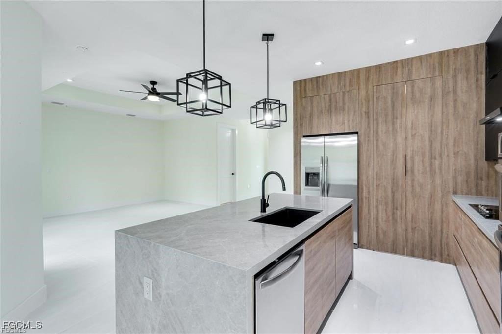 2212 Ne 5th Pl - Photo 6 of 28