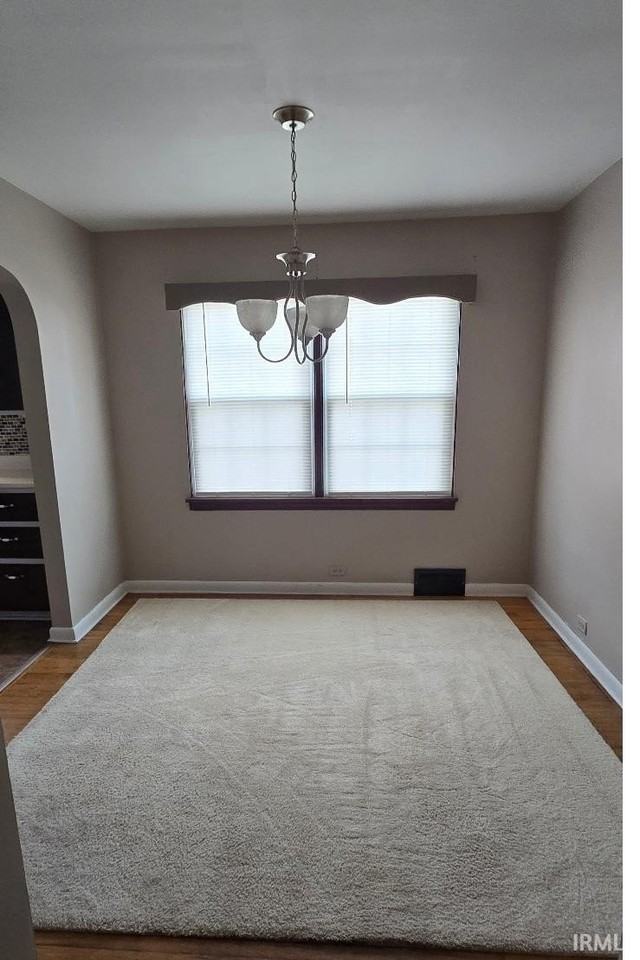 505 Polk St - Photo 4 of 9