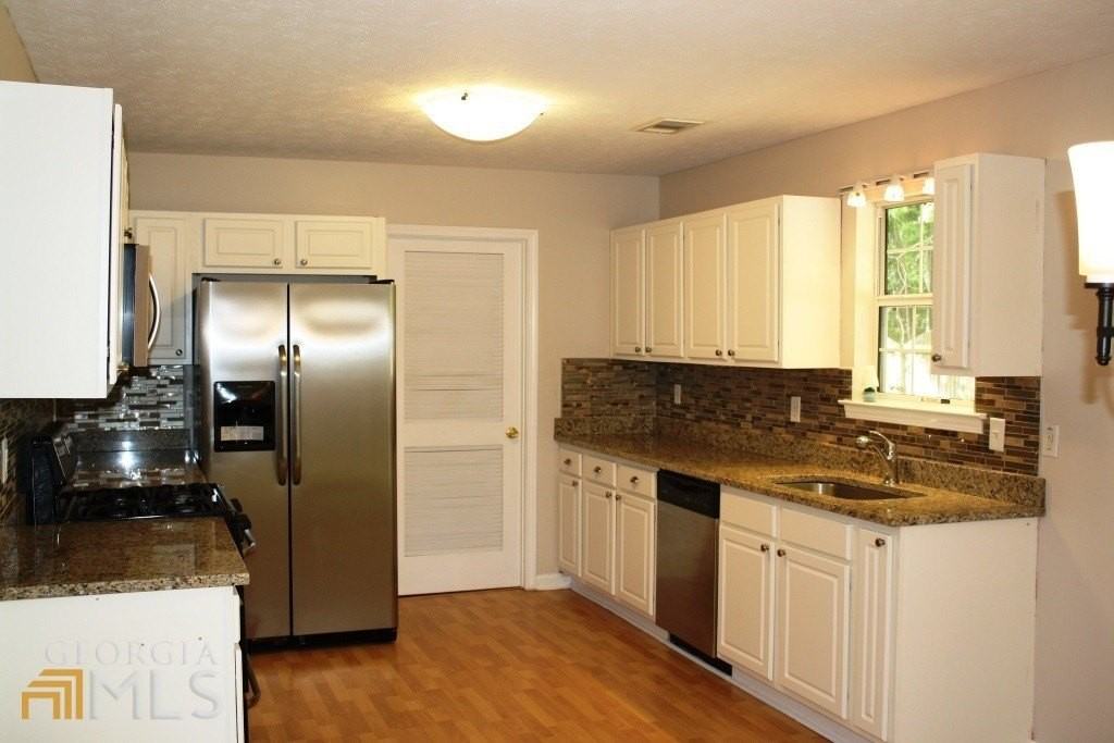 55 Lauren Overlook - Photo 3 of 14