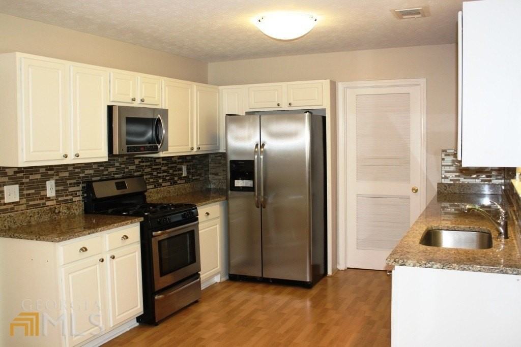 55 Lauren Overlook - Photo 4 of 14