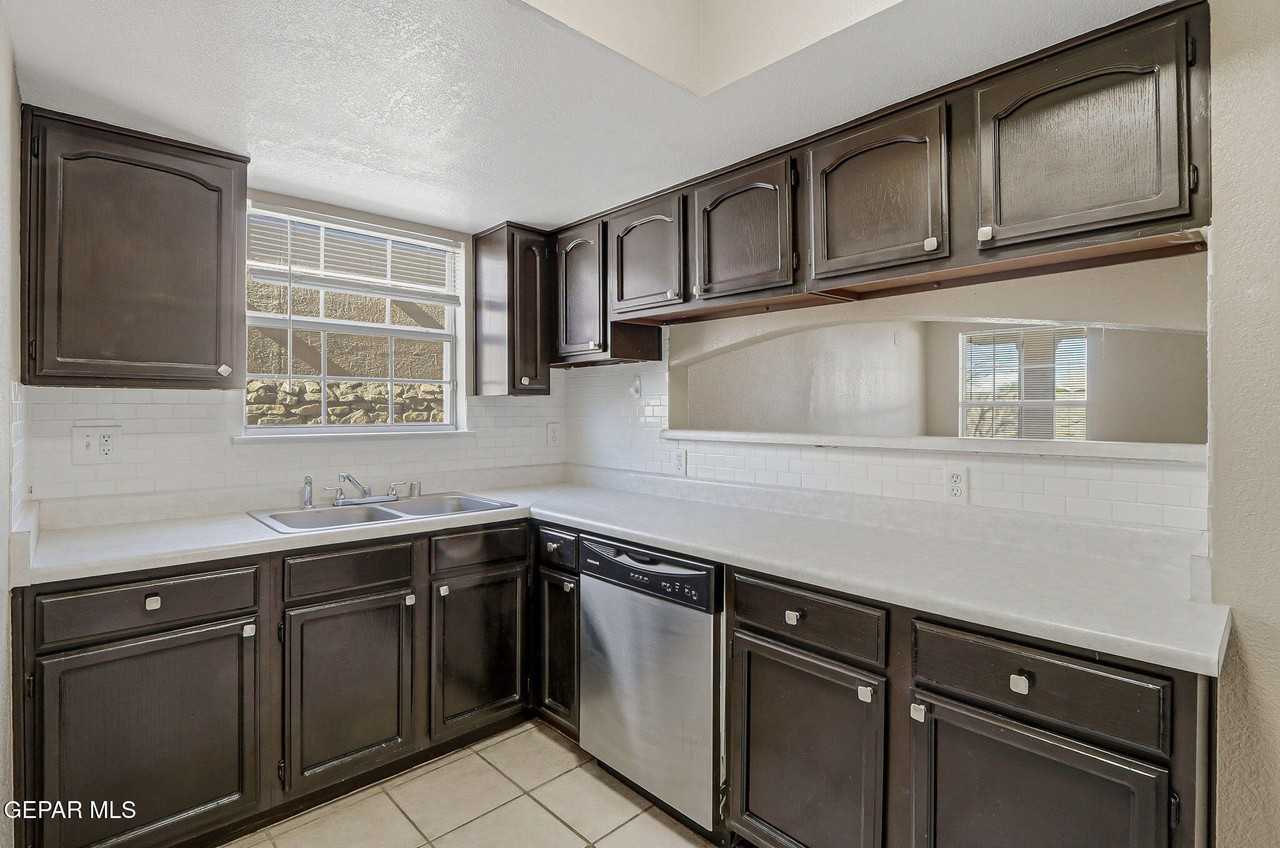 13809 Horizon Heights Cir - Photo 6 of 13