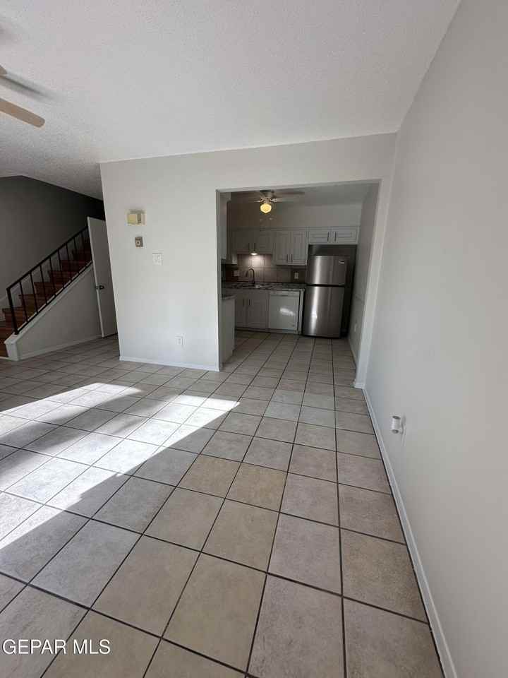 6713 Escondido Dr Apt C #C - Photo 4 of 13
