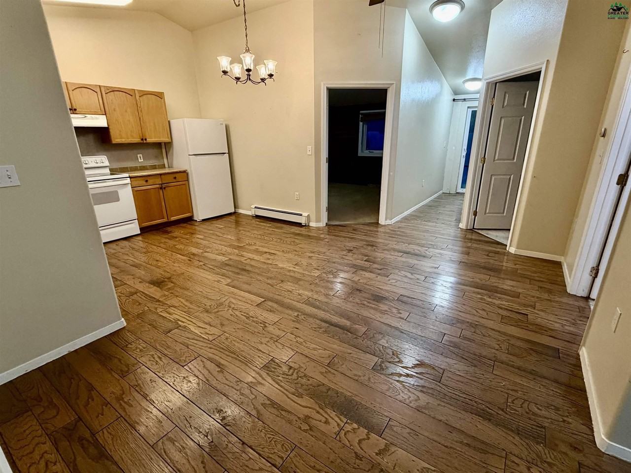 2361 Badger Rd #C - Photo 5 of 10