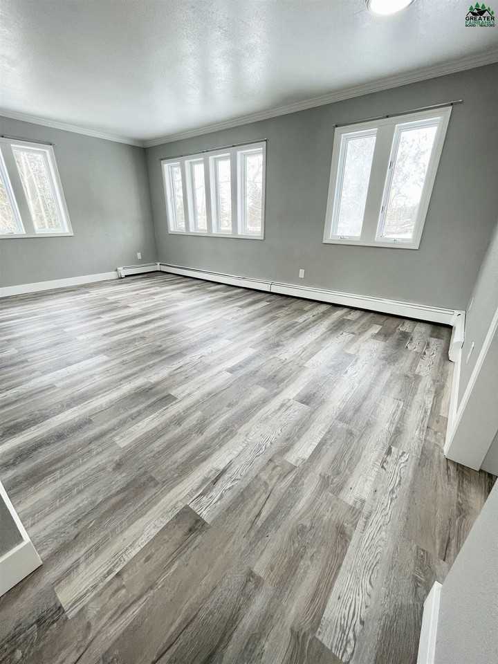 102 B St #12 - Photo 2 of 13