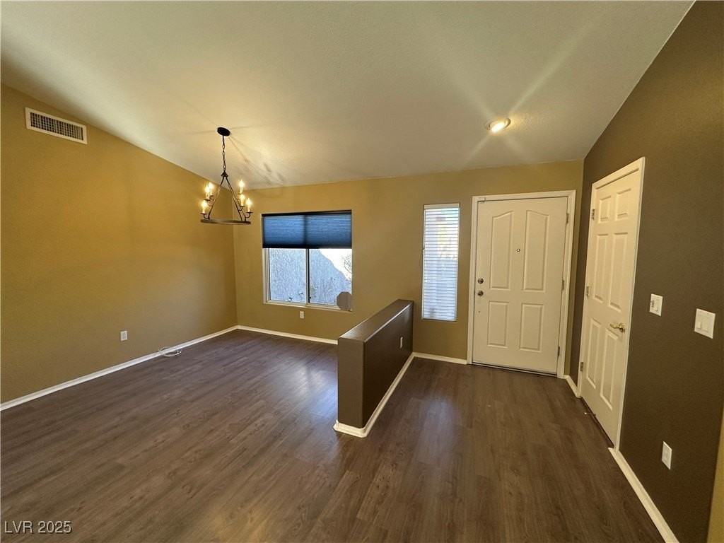 9945 Bundella Dr - Photo 3 of 25