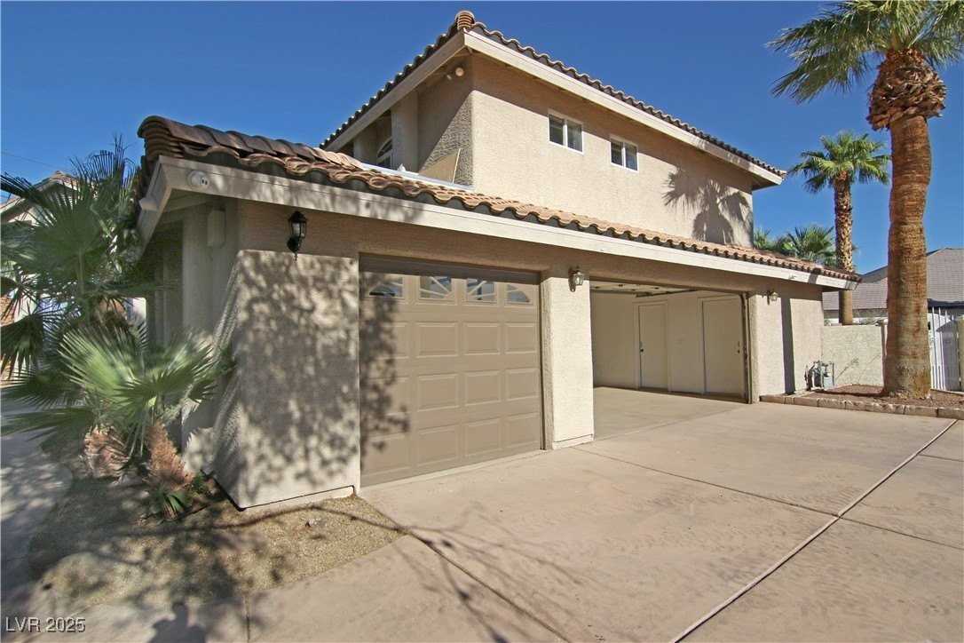 3222 E Viking Rd - Photo 3 of 38