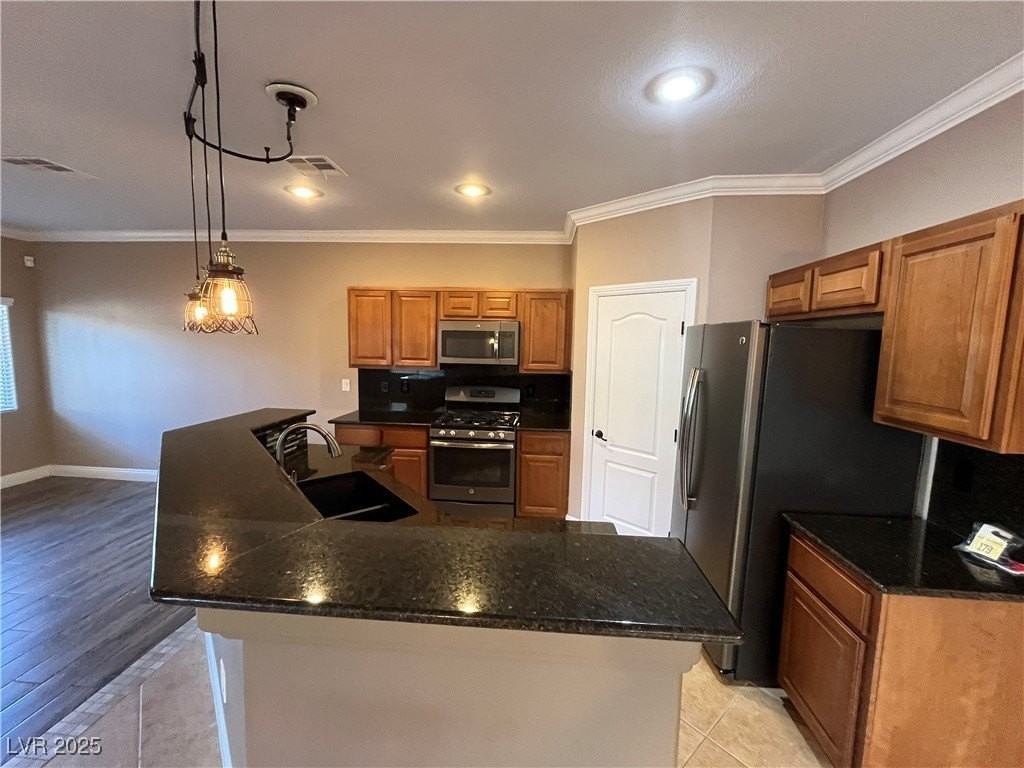 7072 Caribou Ridge St #103 - Photo 3 of 31