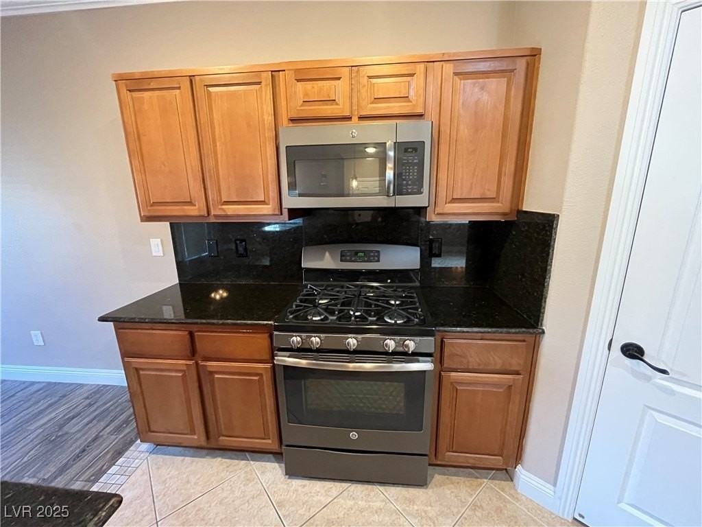 7072 Caribou Ridge St #103 - Photo 5 of 31