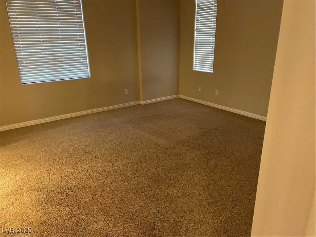 5920 Altissimo St - Photo 6 of 10