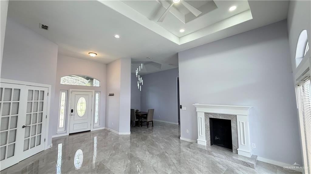 2504 Lilac Ave - Photo 2 of 30