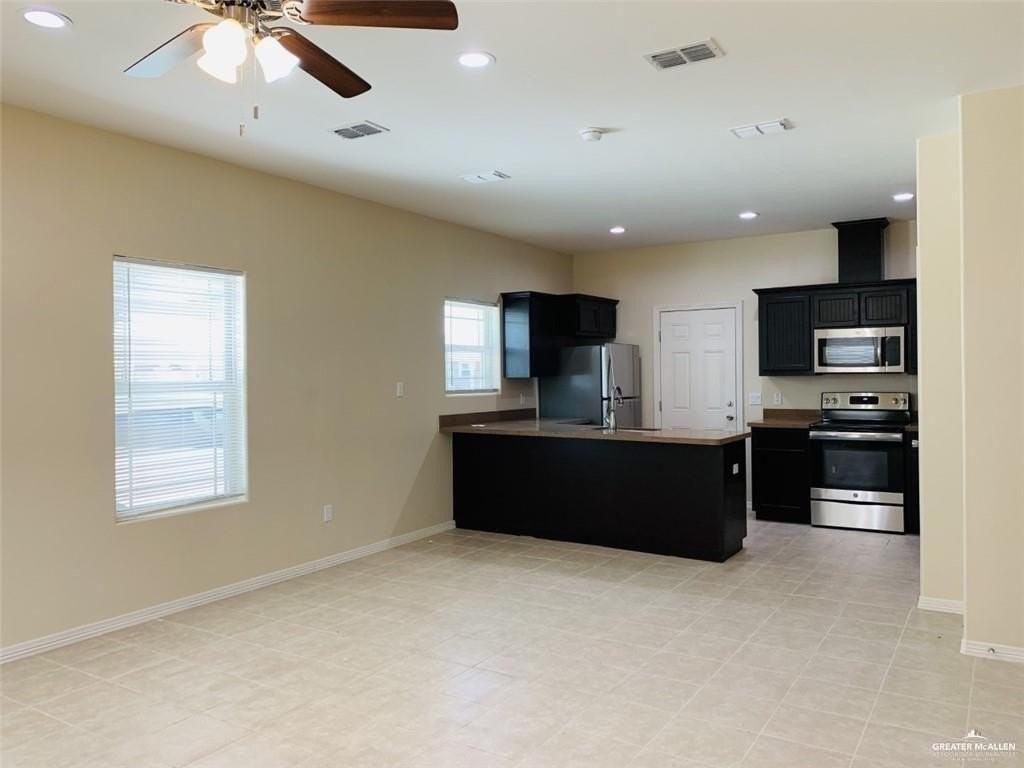 2706 E Garfield Ave #3 - Photo 2 of 7