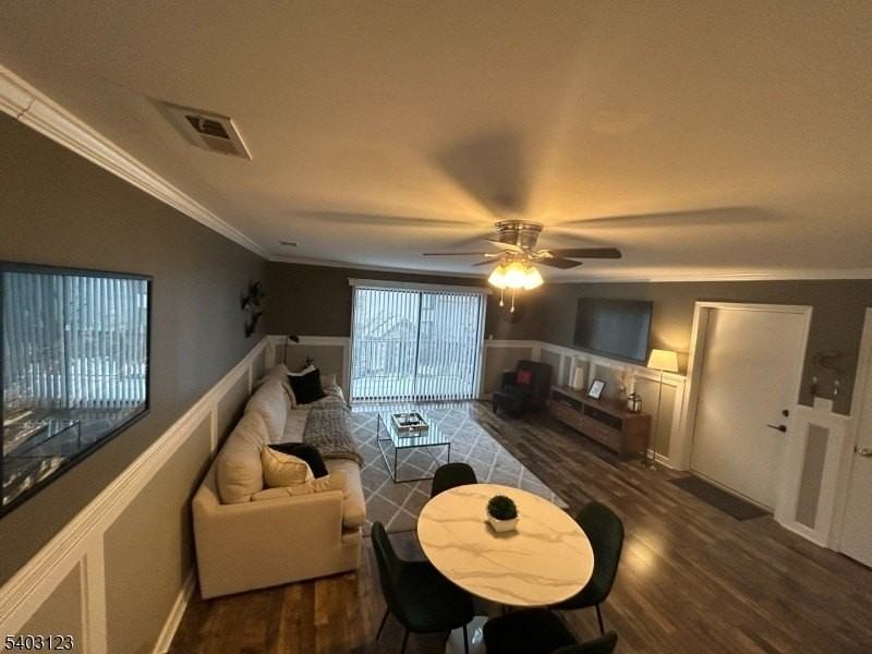 8140 Ashland Ct #140 - Photo 3 of 13