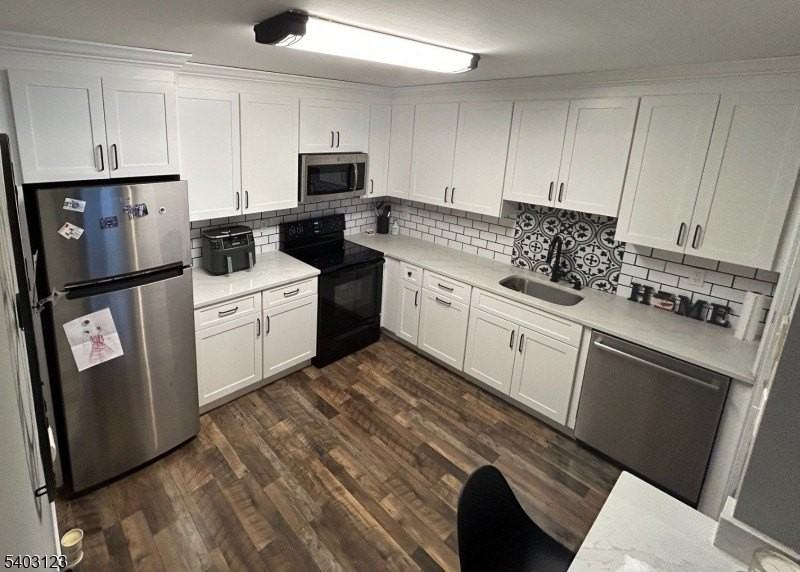 8140 Ashland Ct #140 - Photo 4 of 13