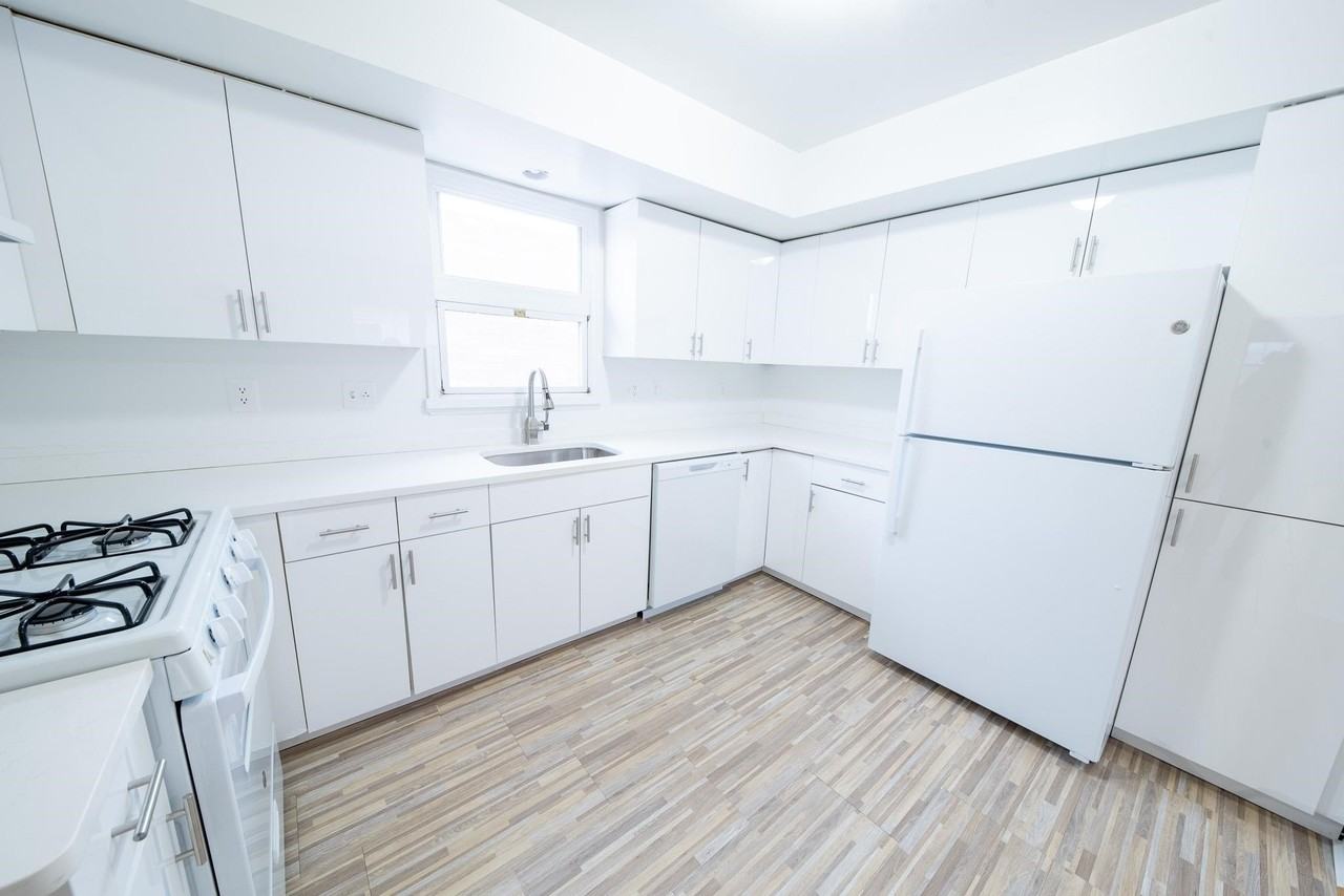 6219 Polk St #2 - Photo 7 of 8