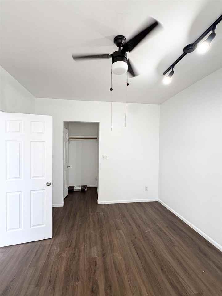 1870 John F Kennedy Blvd #2A - Photo 4 of 6