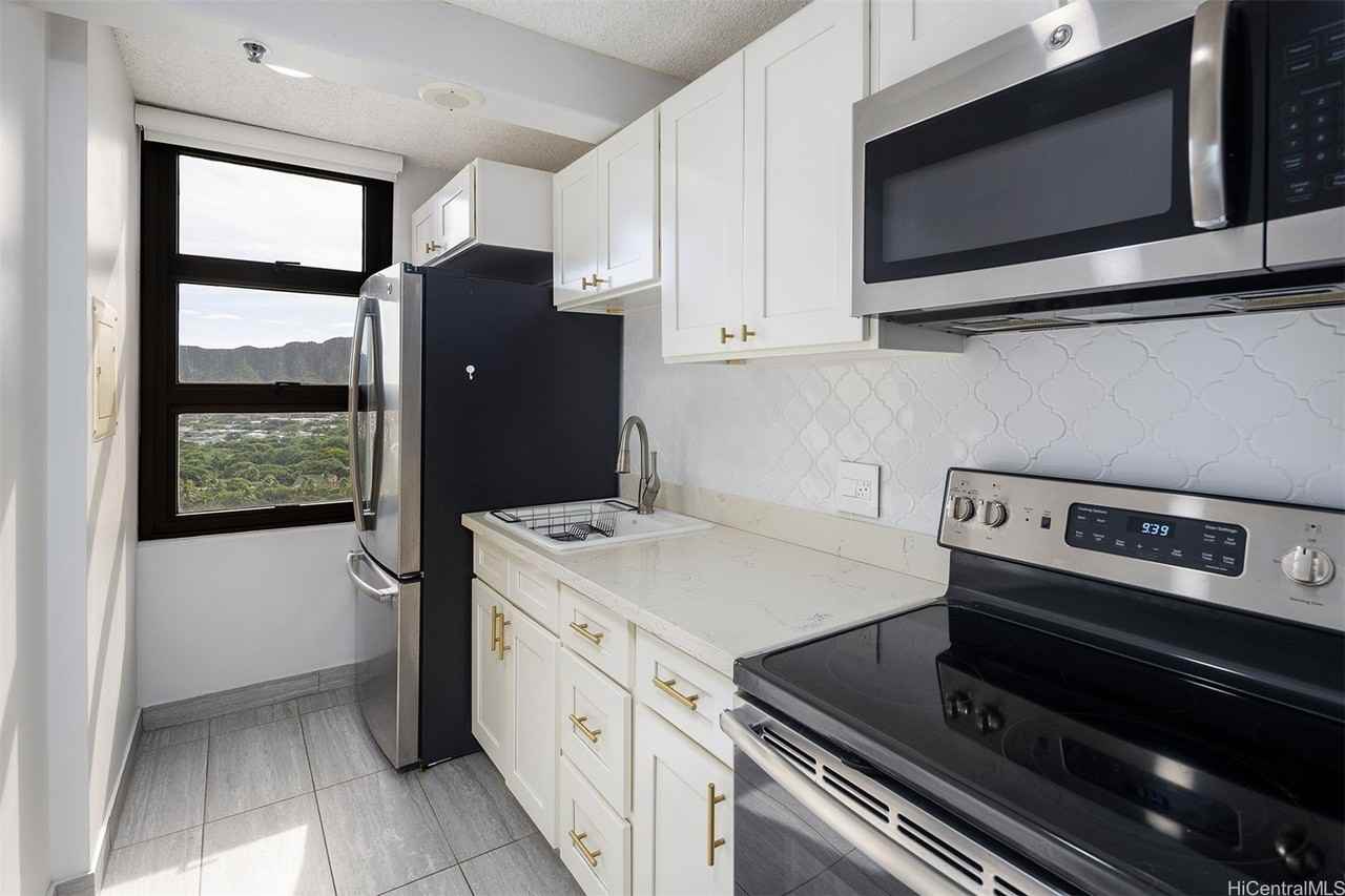 201 Ohua Ave Apt T2-2214 - Photo 6 of 19