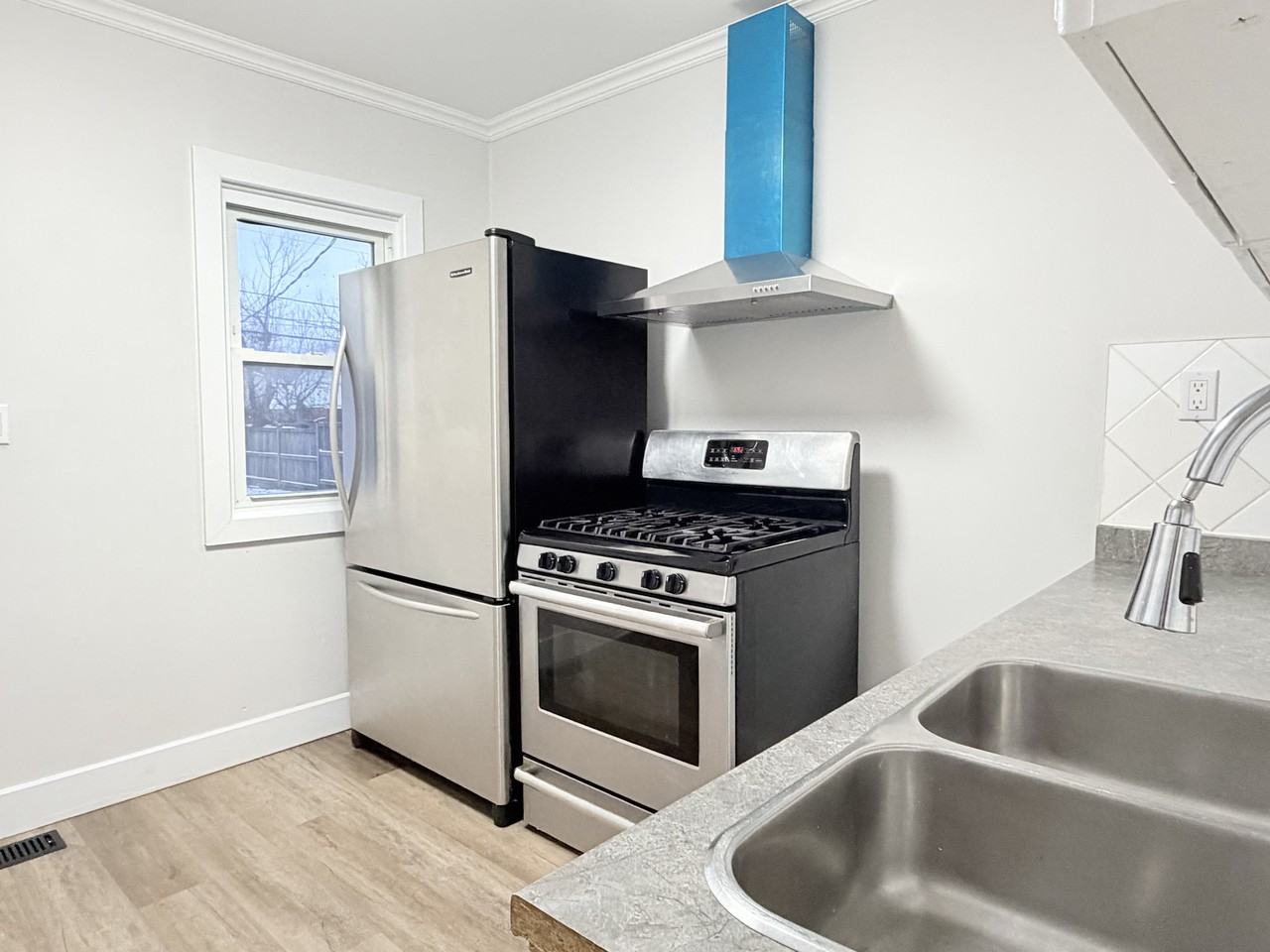 1628 Ford Blvd #1 - Photo 5 of 18