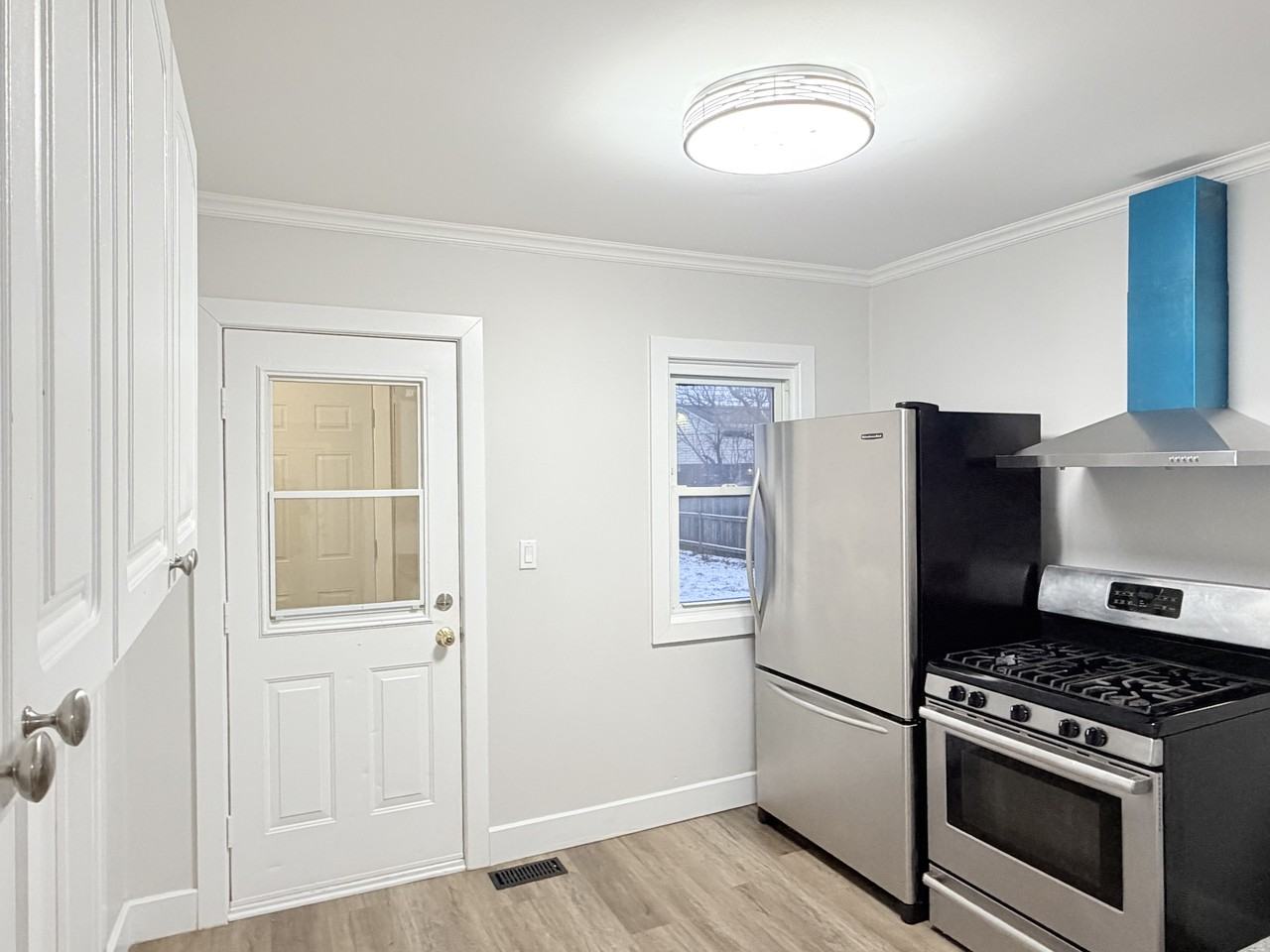 1628 Ford Blvd #1 - Photo 7 of 18