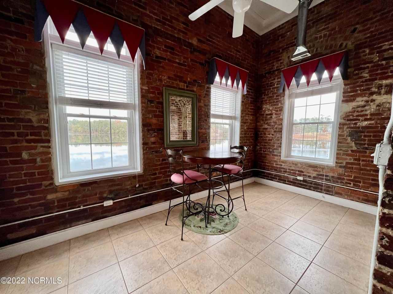 104 Carolyns Mill Pl - Photo 5 of 12