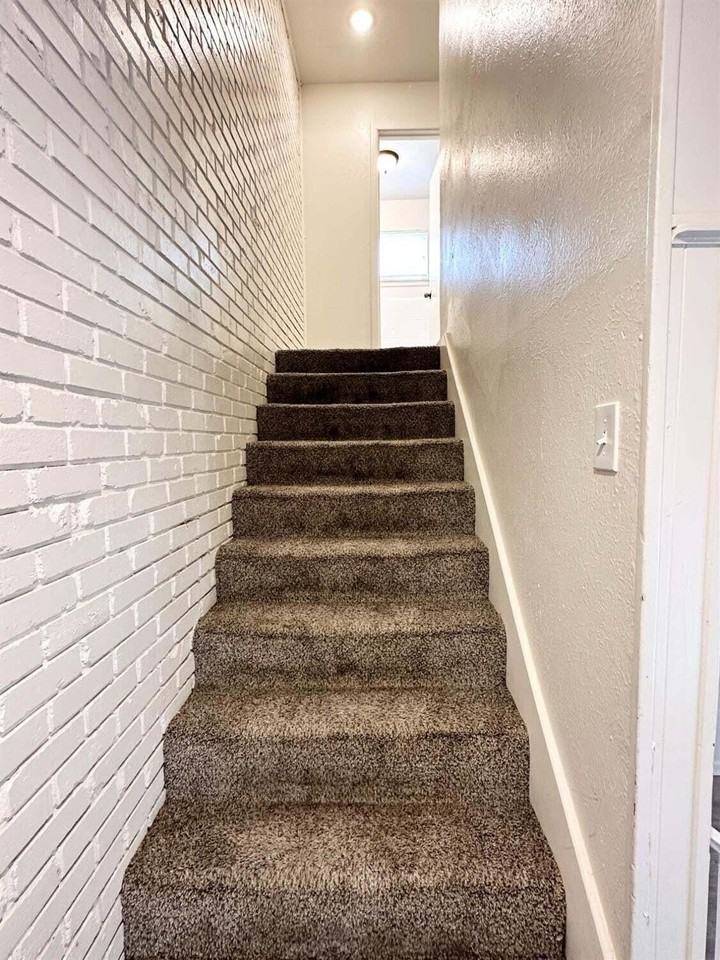 1303 65th St - Photo 7 of 11