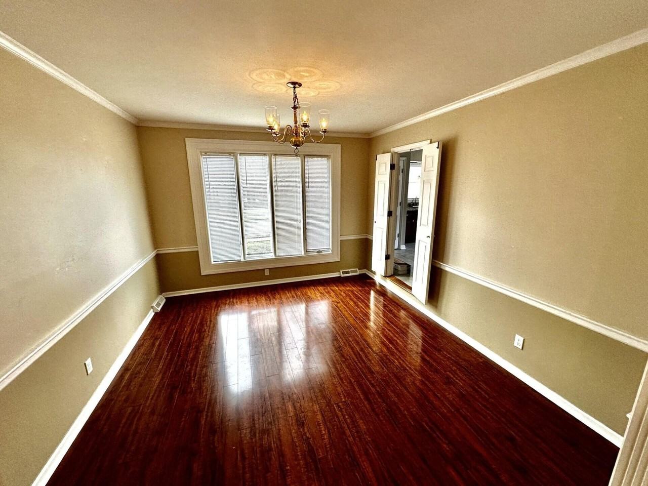 2948A Candlelight Way - Photo 7 of 28