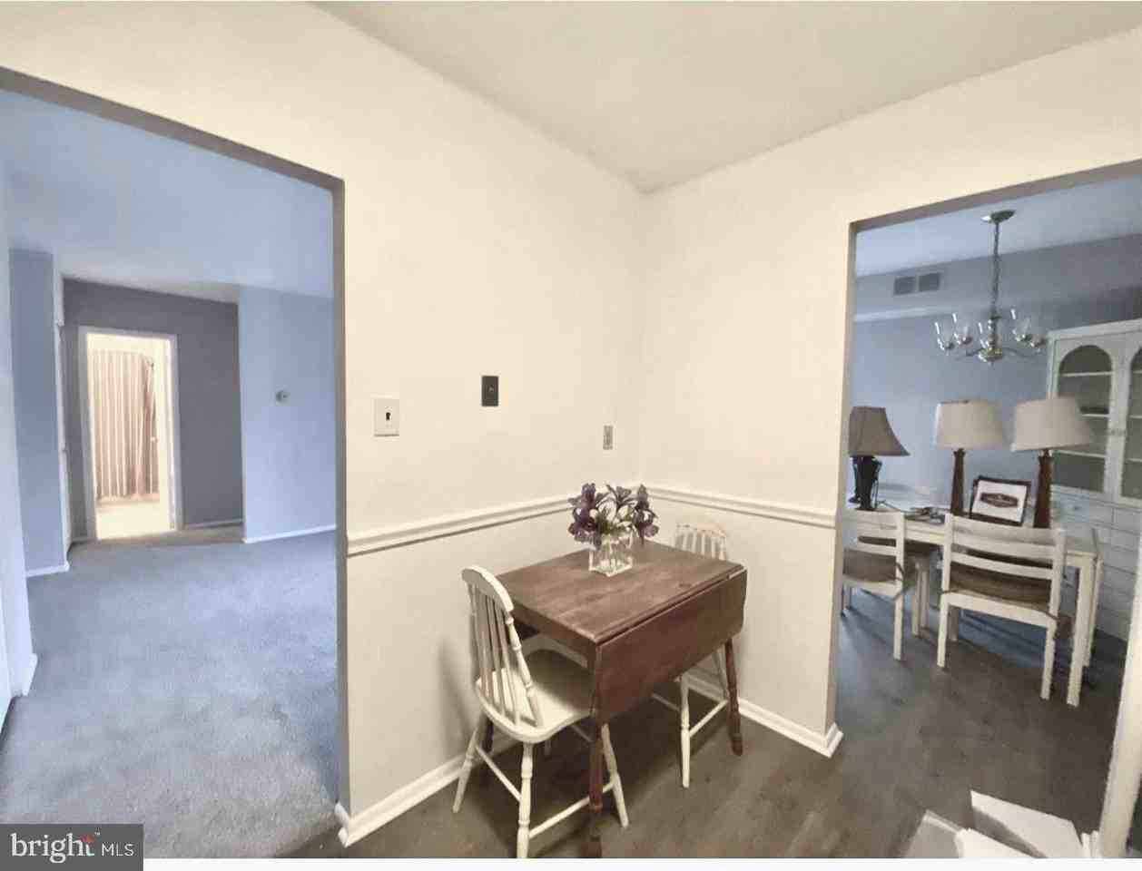 7UNIT Rockford Rd - Photo 2 of 11