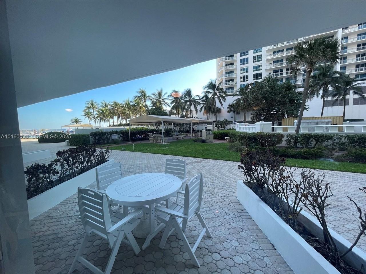3505 S Ocean Dr #105 - Photo 6 of 7