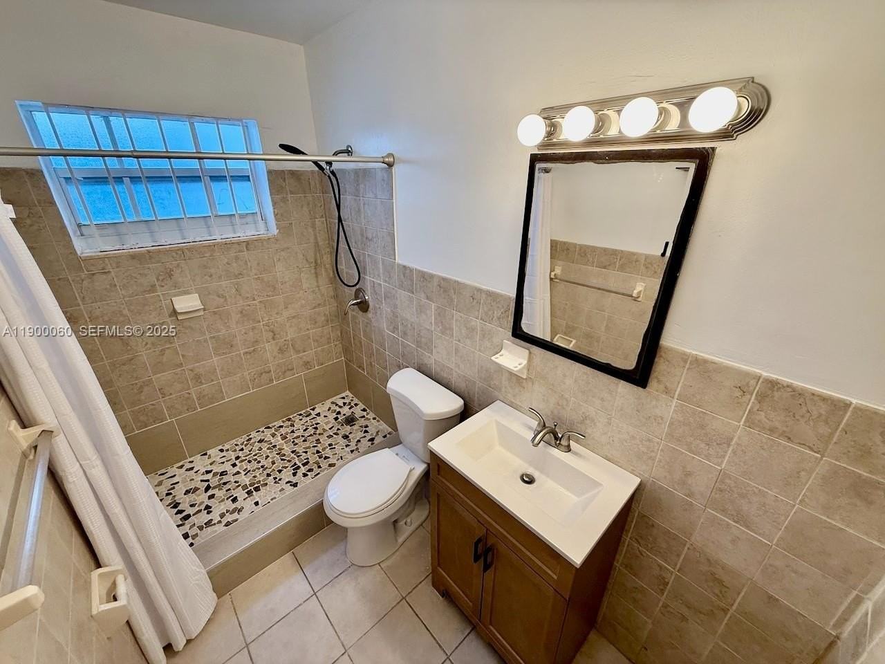 8000 Tatum Waterway Dr #1 - Photo 2 of 33