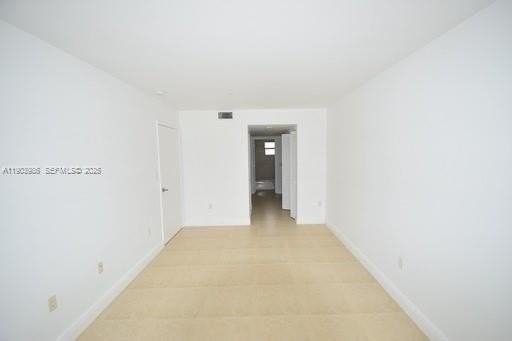 4137 Stirling Rd #304 - Photo 5 of 8