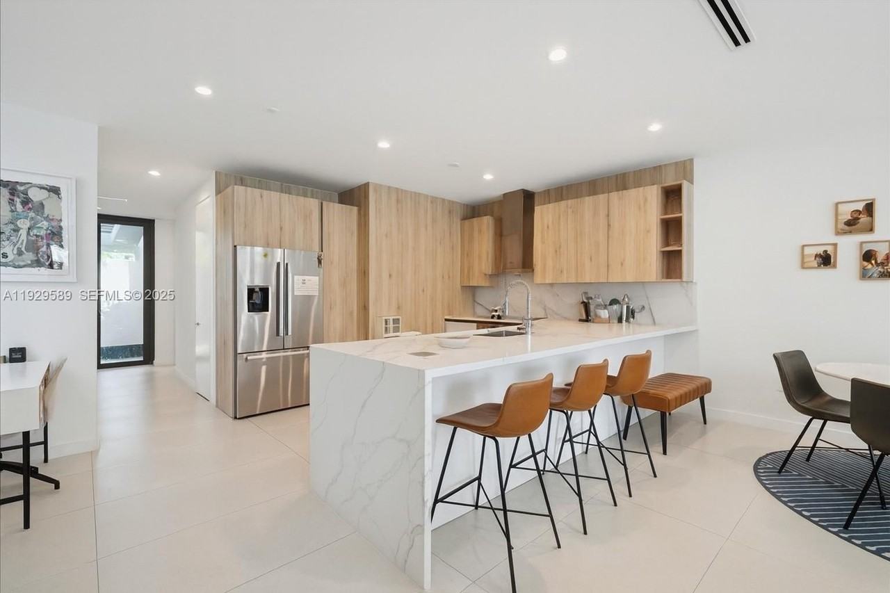 3458 Day Ave - Photo 7 of 29