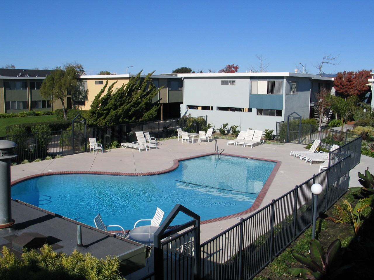 2028 Franciscan Way - Photo 3 of 5