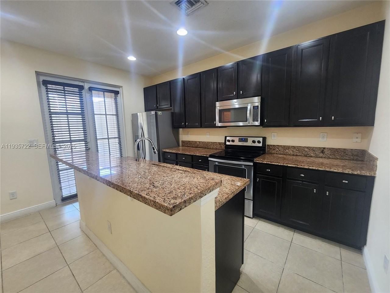 14640 Sw 15th St #0 - Photo 5 of 29