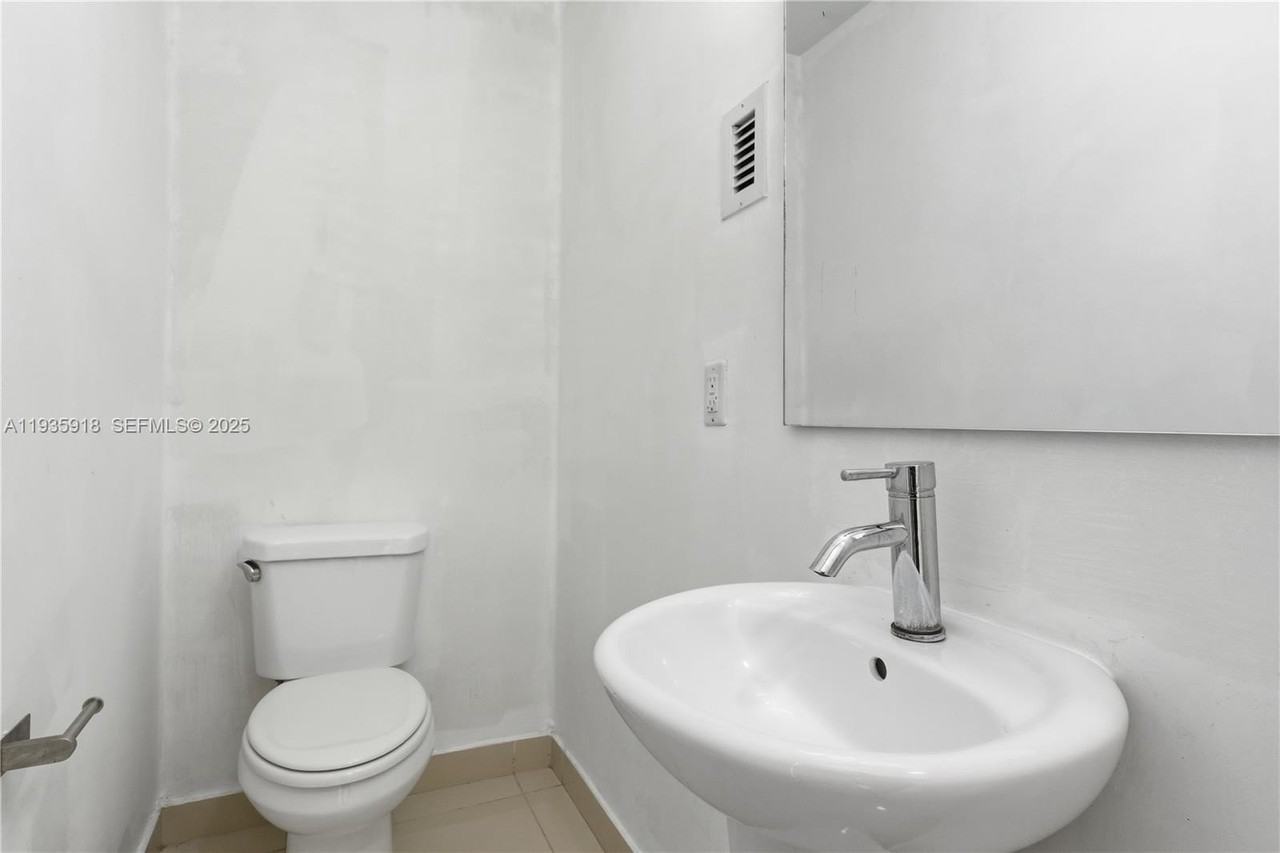 13724 Sw 259th St #1 - Photo 6 of 13