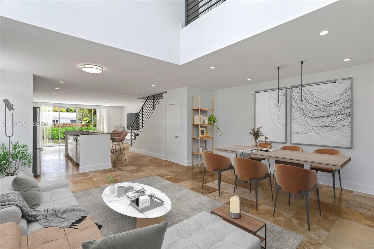 7004 Ne 5th Ave - Photo 4 of 36