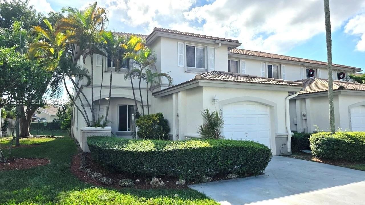 16276 Sw 75th St - Photo 2 of 38