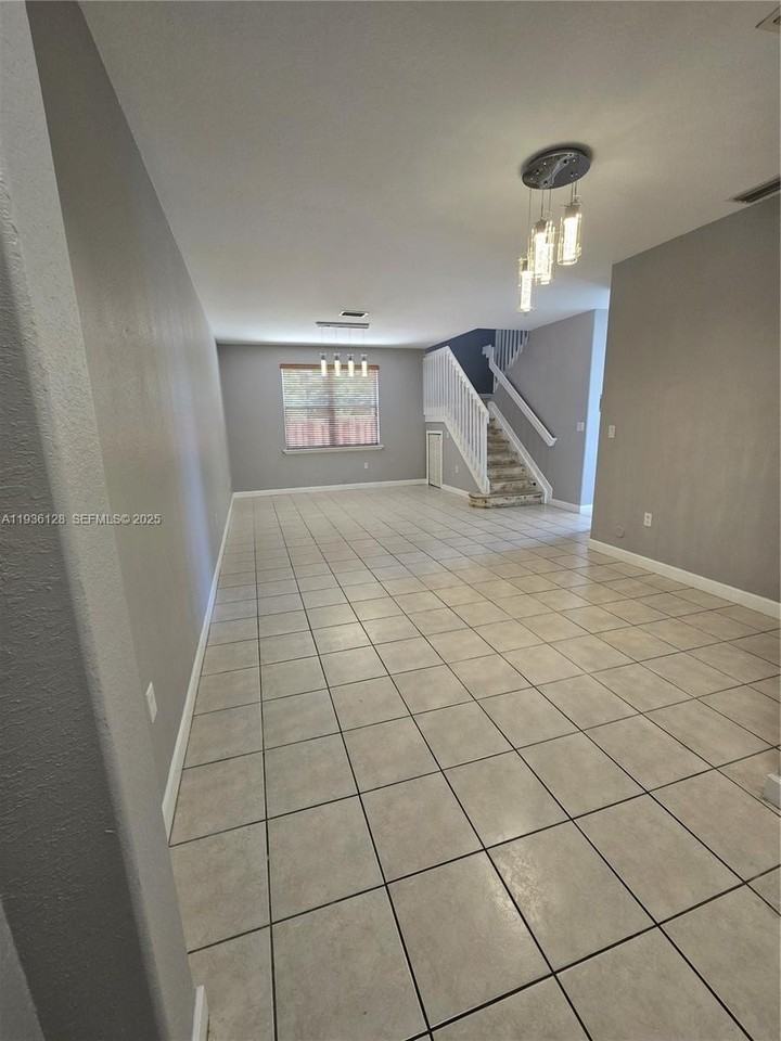 5630 Nw 107th Ave #1605 - Photo 2 of 19