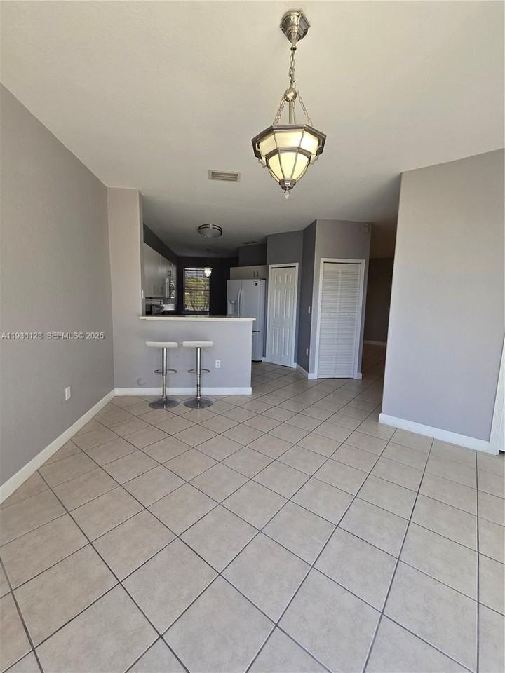 5630 Nw 107th Ave #1605 - Photo 6 of 19