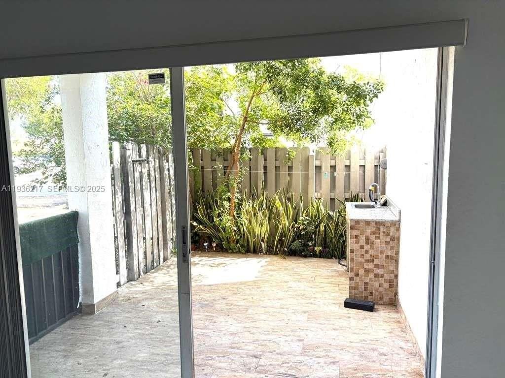 1175 Nw 124th Pl #101 - Photo 6 of 14