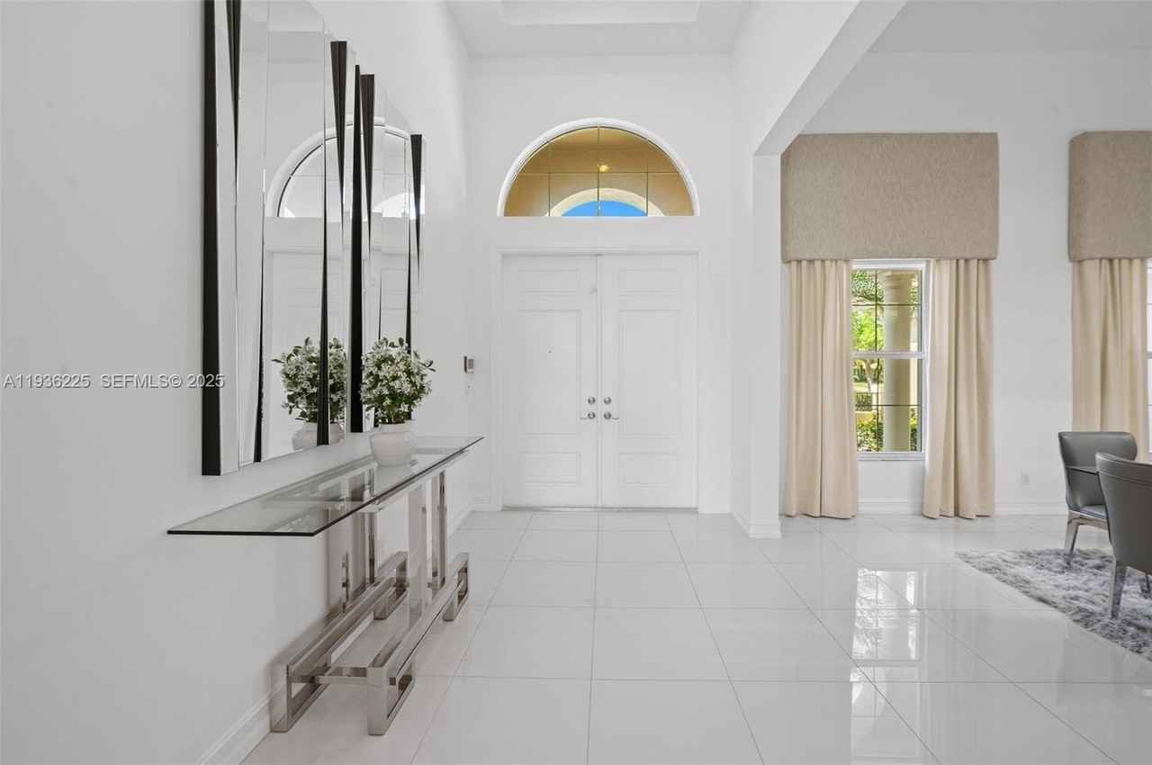 5292 S Sterling Ranch Cir - Photo 4 of 39