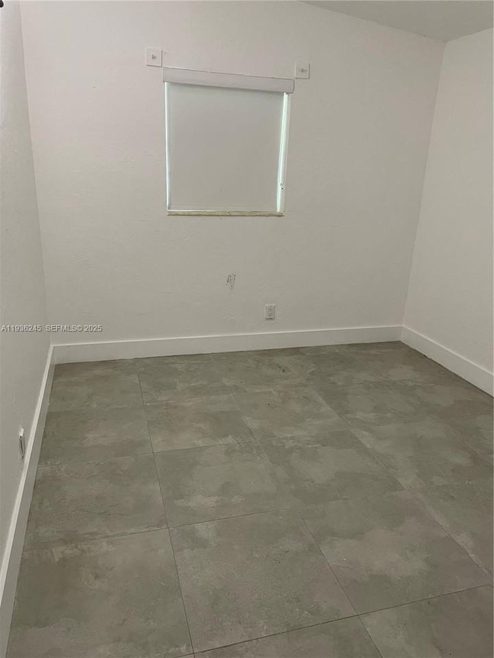 1185 Nw 63rd St #1187 - Photo 2 of 4