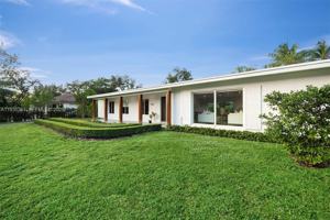 featured image of 5835 Sw 100th Ter