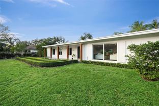 5835 Sw 100th Ter - Photo 1 of 1