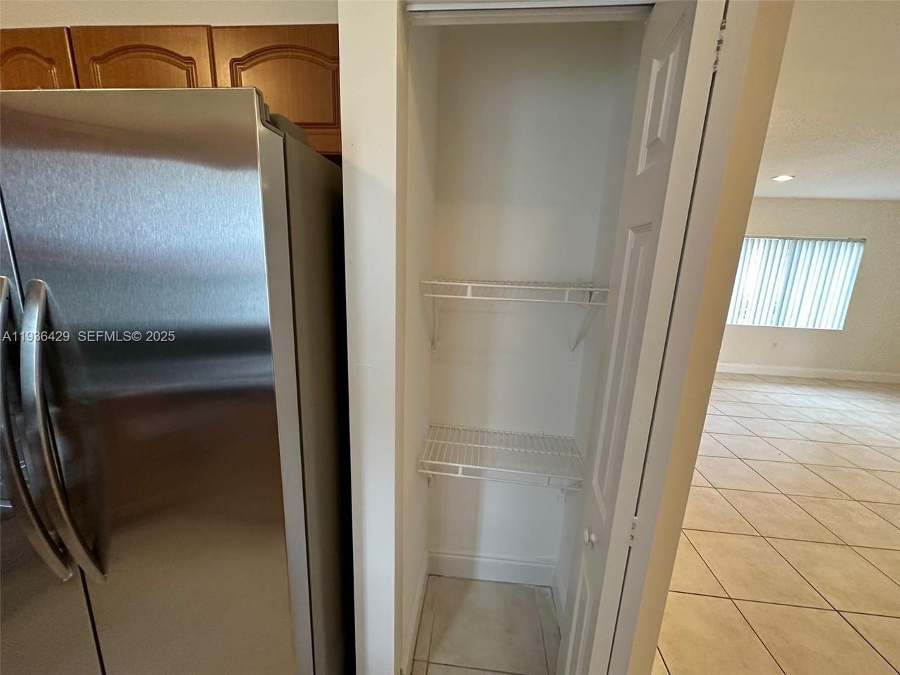 214 Nw 14th Ave #0 - Photo 6 of 24