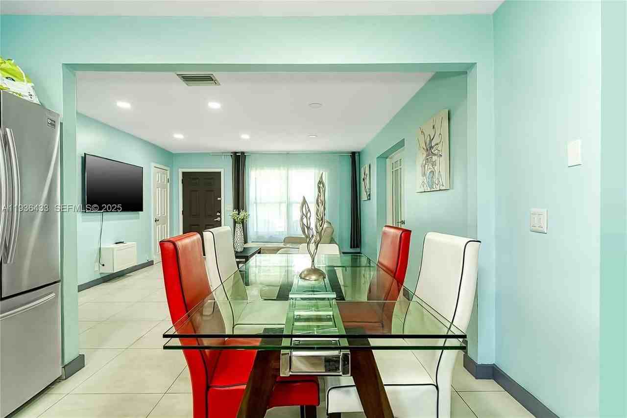 216 Sw 6th St #216 - Photo 6 of 50