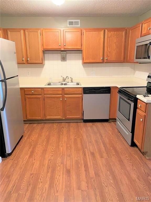 2506 Creve Coeur Mill Rd #6 - Photo 3 of 10