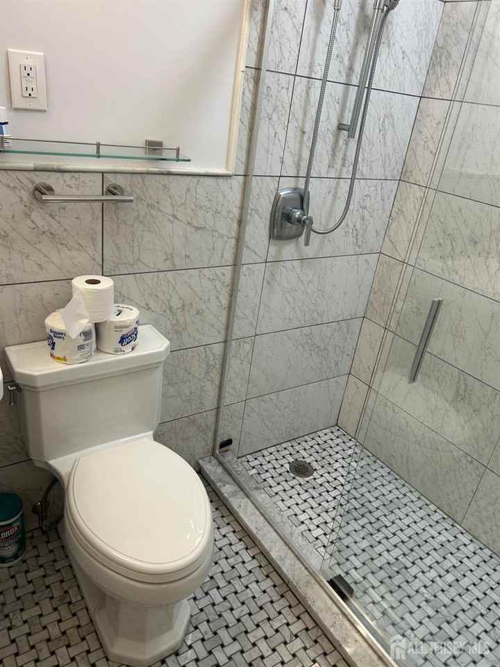 123 S Adelaide Ave #4M - Photo 2 of 18