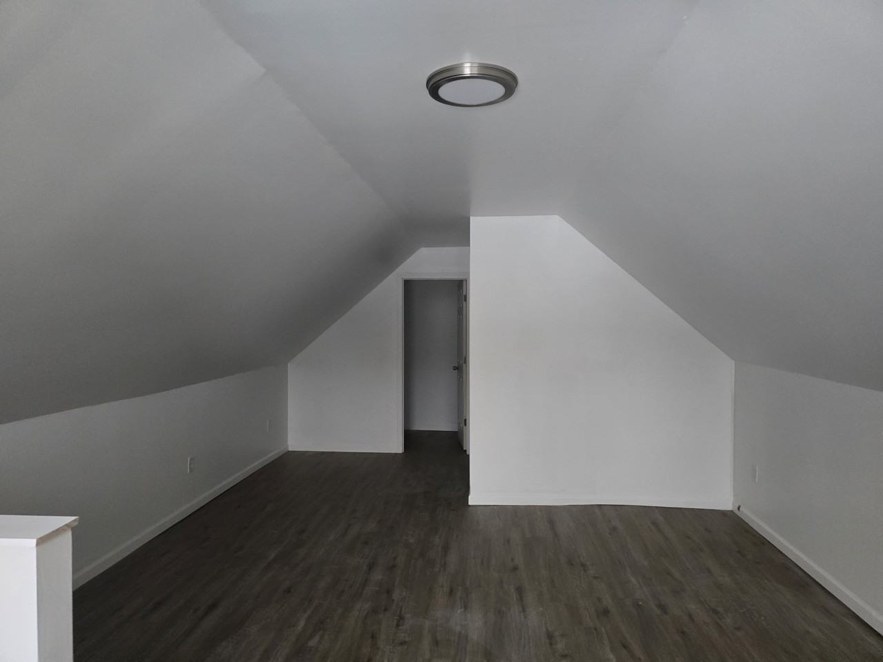 3631 Helen St #3635 - Photo 7 of 8