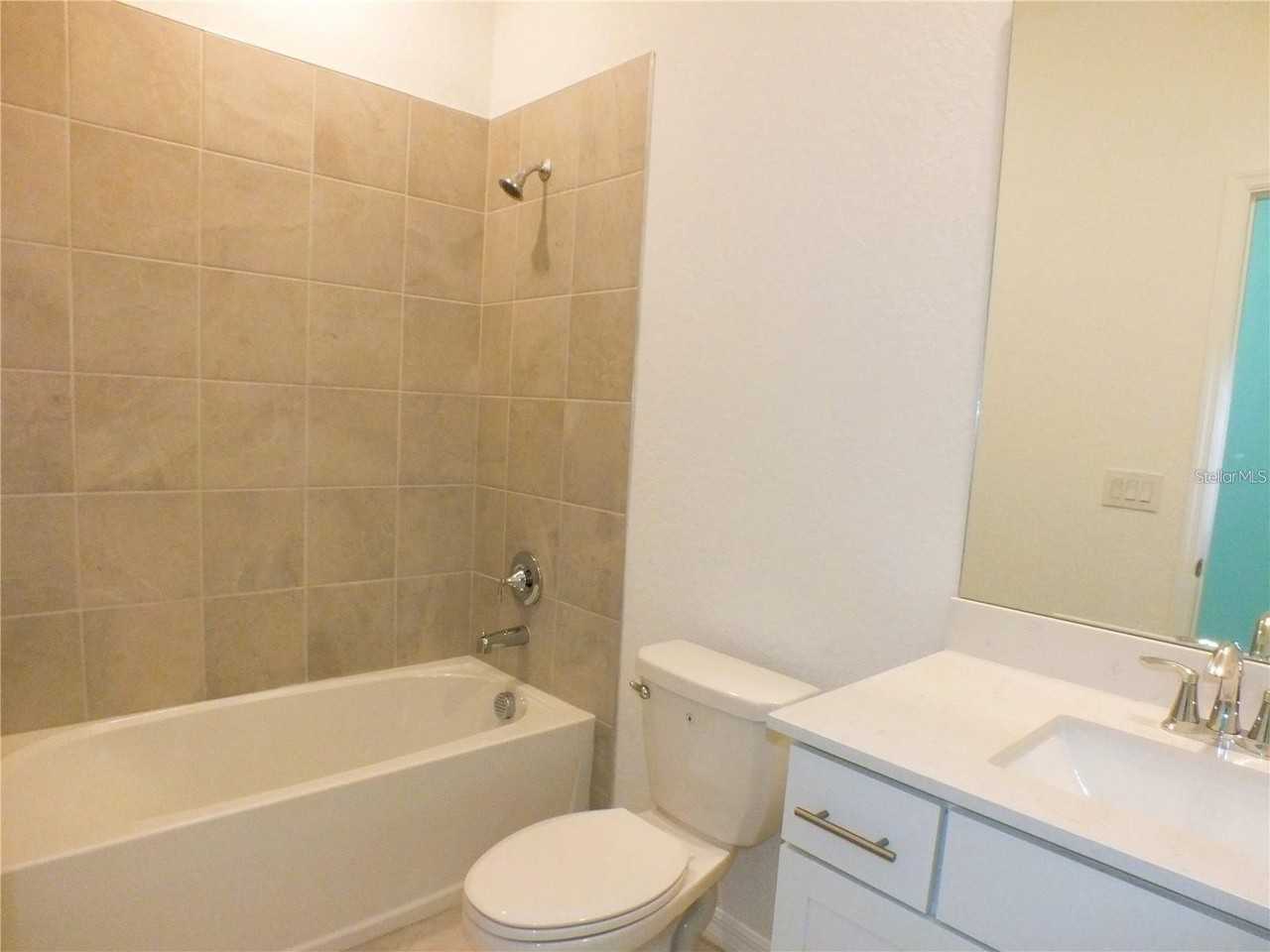 19125 Moscato Ct - Photo 4 of 25