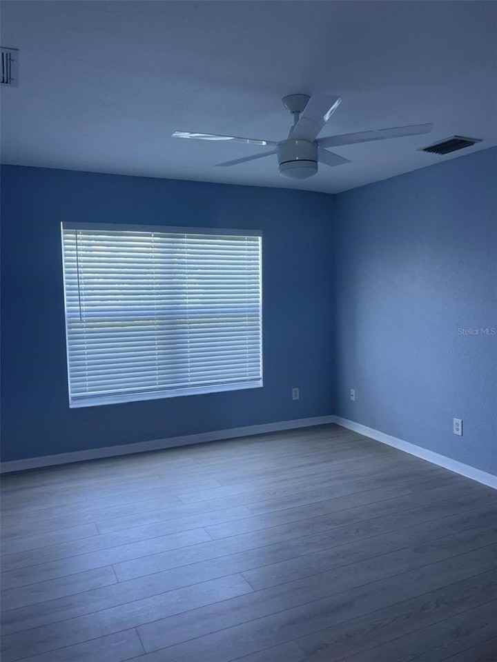 1708 Blue Lake Cir - Photo 5 of 10